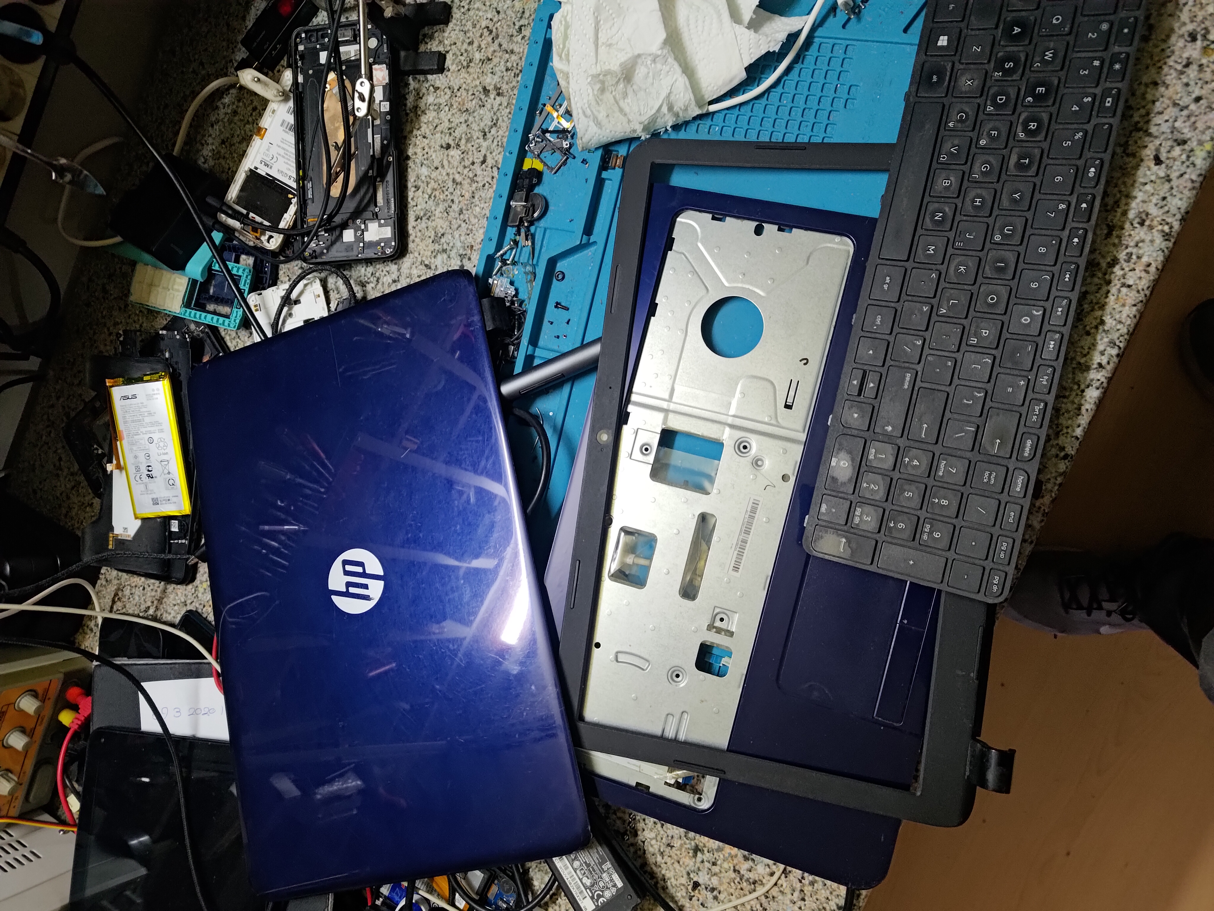 Laptop Service